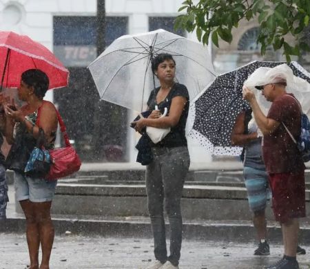Inmet alerta para tempestades no Sudeste e Sul do país