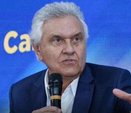 Caiado tem diagnóstico de pneumonia e está internado em São Paulo&nbsp;