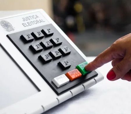 Educação pesa na escolha do voto para 71% dos brasileiros, aponta pesquisa