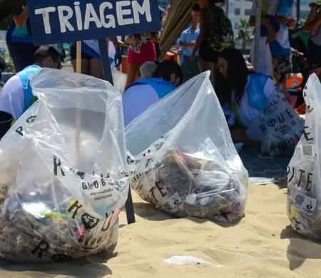 Praias de cinco estados vão receber mutirões de limpeza em setembro