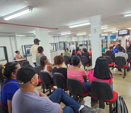 Campo Grande abre semana com 804 vagas de emprego e Feirão do Dia D