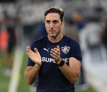 Inter trabalha para fechar com o substituto de Pezzolano