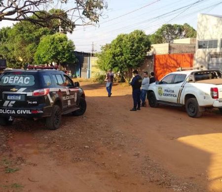 Homem leva duas facadas e é encontrado morto sob árvore em Campo Grande