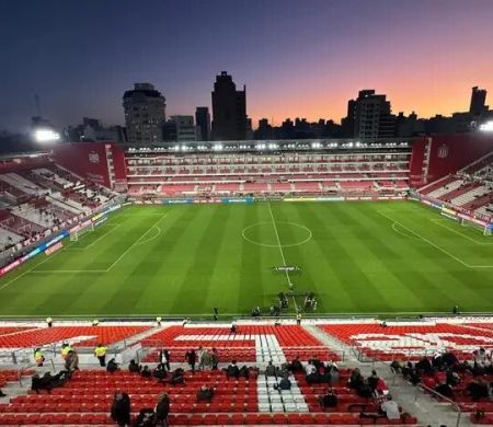 Estudiantes define estádio para jogo contra o Flamengo pela semifinal da Liberta