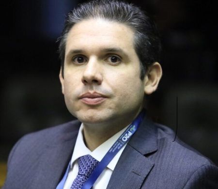 Mensagens colocam Motta em negociação de R$ 45 milhões com Vorcaro&nbsp;