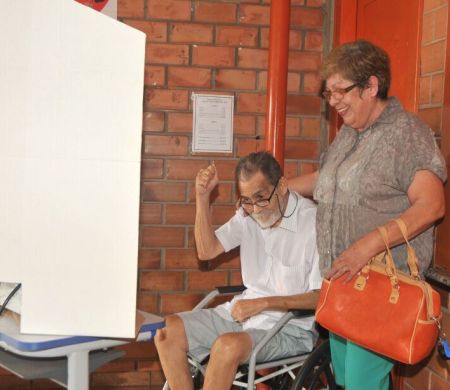 Deficientes têm até 2 de outubro para pedir transporte às urnas