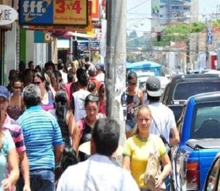 Campo Grande reverte queda e volta a criar empregos com 435 vagas&nbsp;