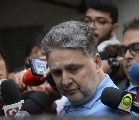 TSE aguarda parecer da PGE antes de definir situação de Garotinho