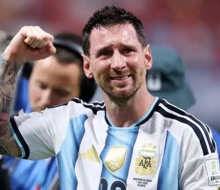 Monumental lotado recebe último jogo de Messi pela Argentina nesta terça