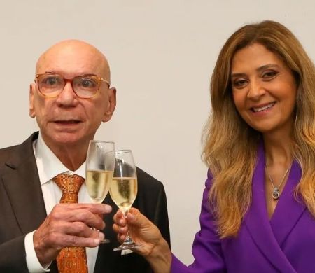 Leila anuncia saída do futebol e rebate oposição no Palmeiras