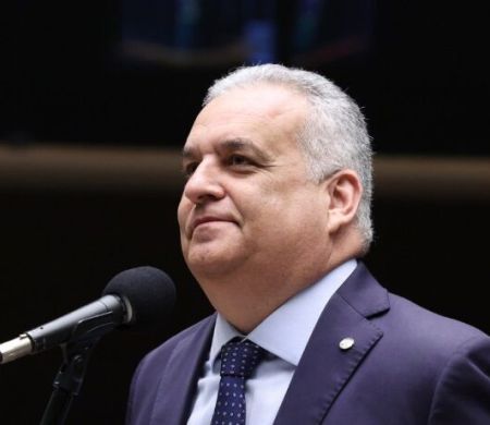 Gilmar Mendes arquiva pedido de investigação contra Gaspar