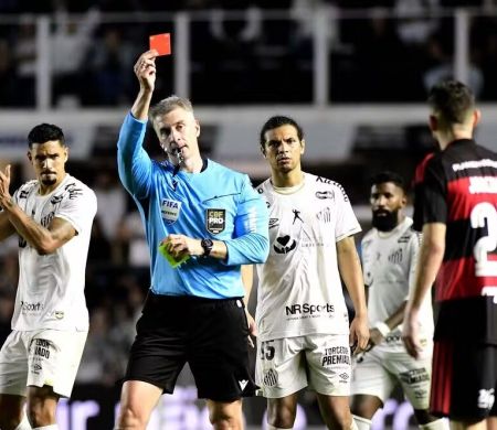 Palmeiras encosta no Flamengo e Brasileirão tem disputa acirrada&nbsp;