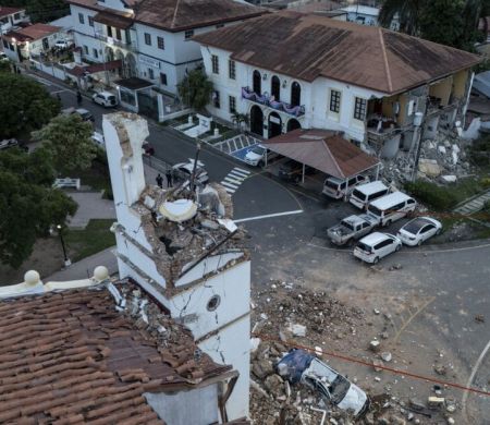 Terremoto de 7,7 deixa 27 feridos e destrói estradas no Panamá