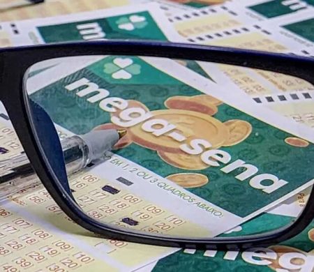 Mega-Sena sorteia prêmio acumulado de R$ 112 milhões neste domingo