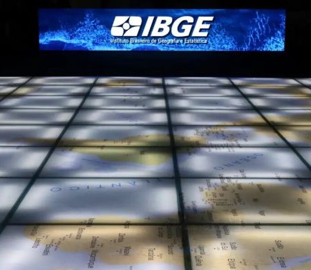 IBGE recebe autorização para contratar 325 profissionais temporários