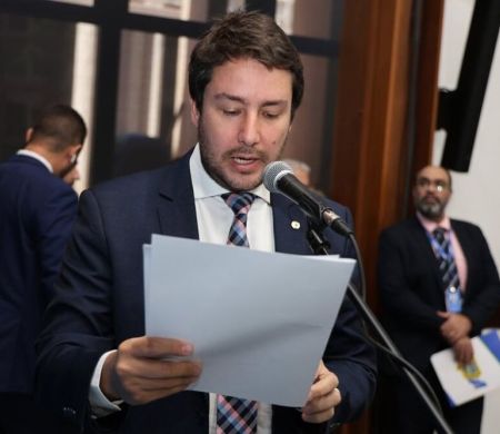 Projeto quer garantir tratamento digno a bebês que morrem antes de nascer