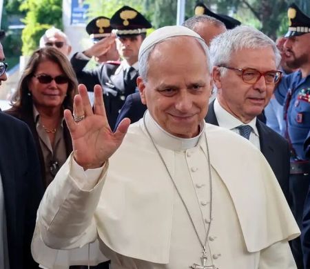 Papa não precisará de mais tratamento contra o câncer, dizem médicos