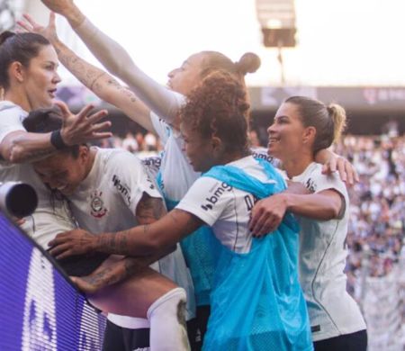 Fifa define sede da 1ª Copa do Mundo de Clubes feminina