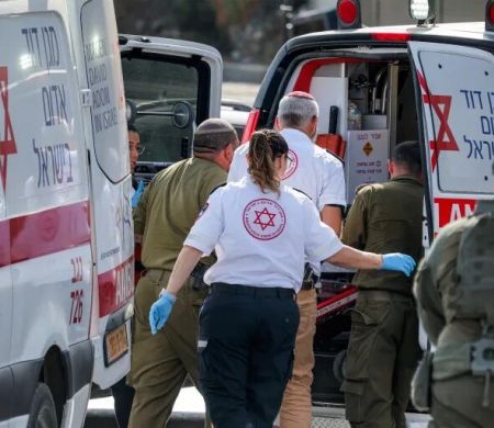 Israel mata dois suspeitos de ataque na Cisjordânia e anuncia cerco militar