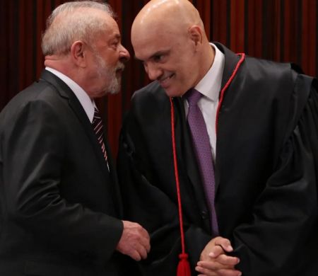Aliados governistas veem erro de Lula em elogio a Alexandre de Moraes