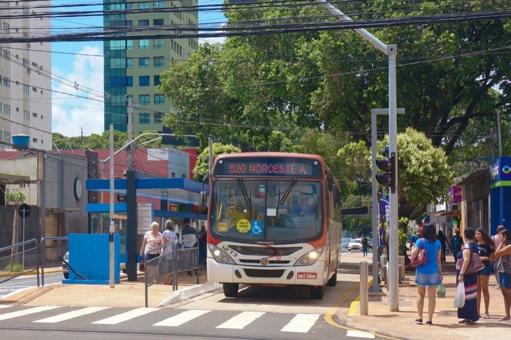 Prefeitura desmente boatos sobre uso de recursos da Saúde no transporte coletivo. (Foto: Divulgação)